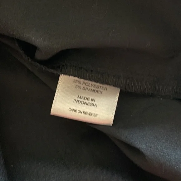 NY&C Black Ruffled SS Blouse - Picture 5 of 6